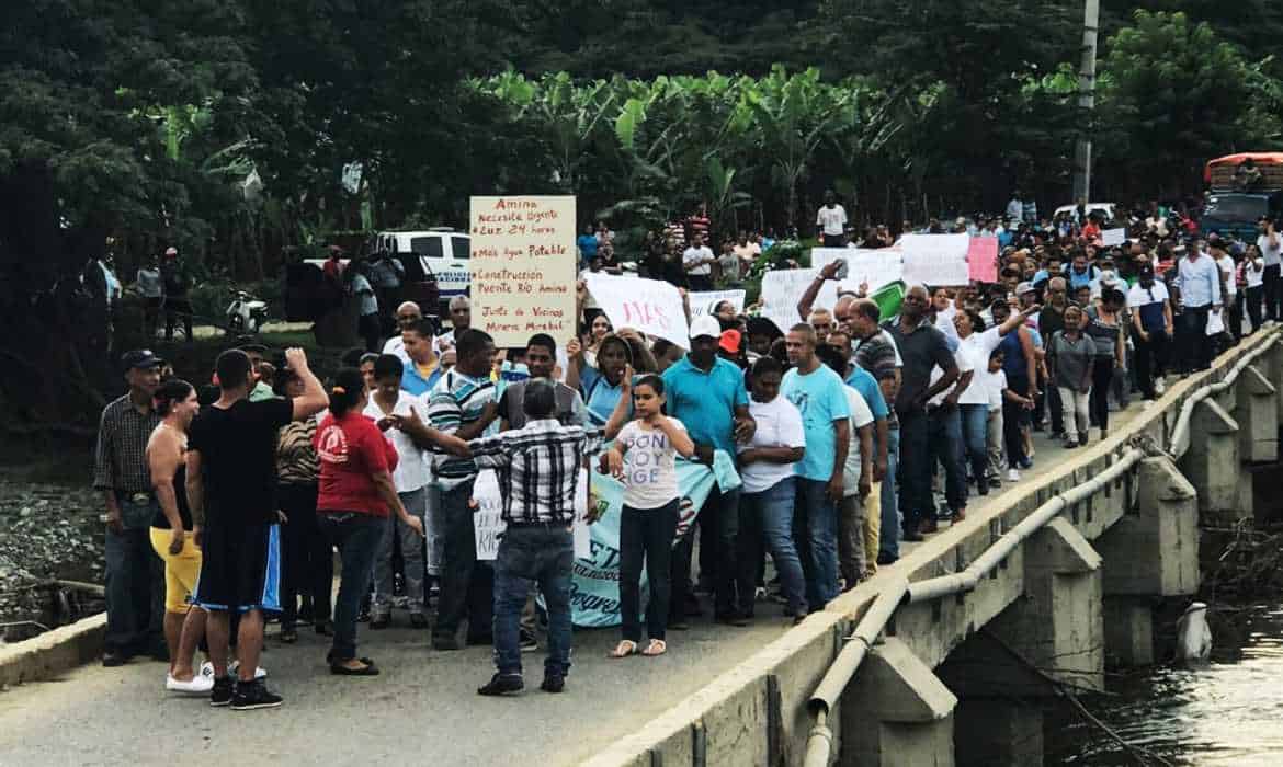 Residentes en Ámina reclaman obras  al gobierno 