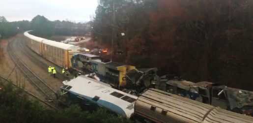 Dos muertos y 50 heridos accidente de tren en Carolina del Sur