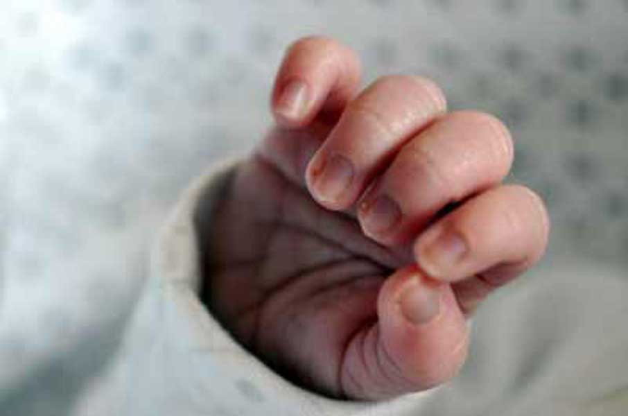 Inculpan a madre por muerte recién nacida en Santiago