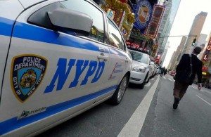 Policía NY asesta golpes mortales al narcotráfico y pandillas
