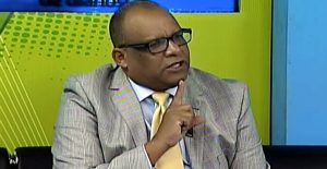 4200 empleados sin seguro médico en Alcaldía Santiago