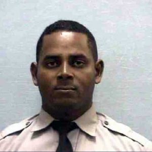 Santiago: Matan sargento PN en banca de apuestas