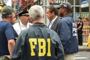 Cuomo dice explosión NY no está vinculada con terrorismo internacional
