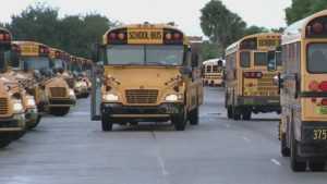 Evacuan escuelas en Queens por amenazas de bomba