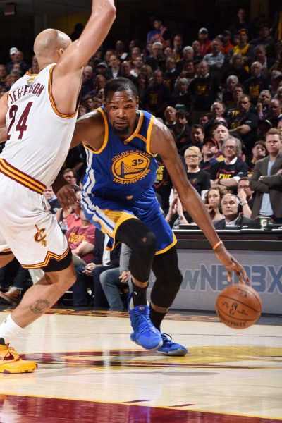 Golden State vuelve a sonar a los Cavaliers