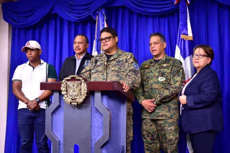 Autoridades dominicanas monitorean tormenta tropical María