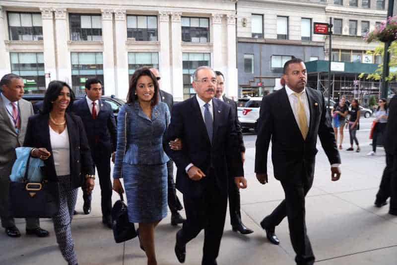 Danilo Medina llega a Nueva York para participar asamblea ONU