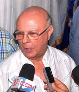 Hipólito preocupado por daños plantaciones