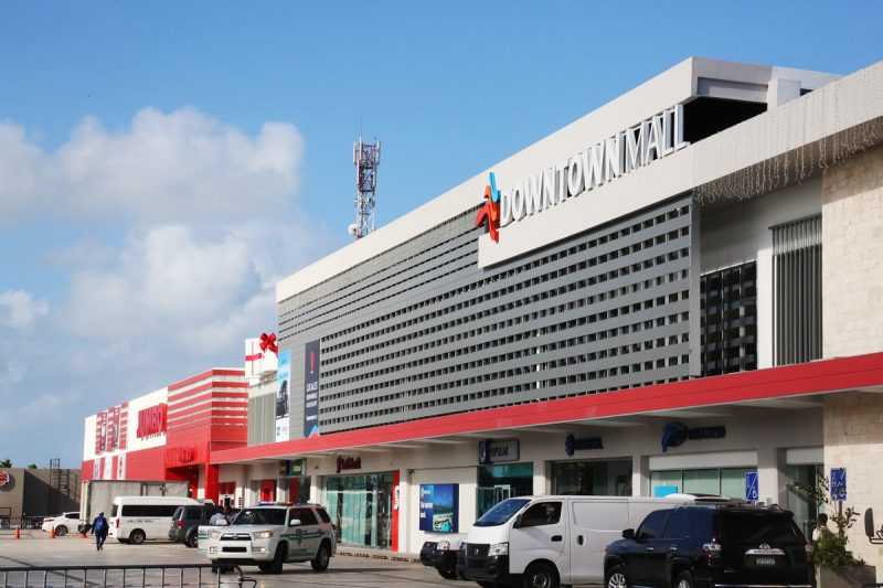 Downtown Mall Punta Cana quedó inaugurado