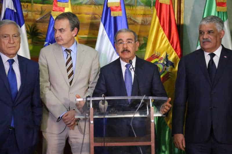 Ambiente positivo en diálogo mediado por Danilo Medina por la paz de Venezuela;