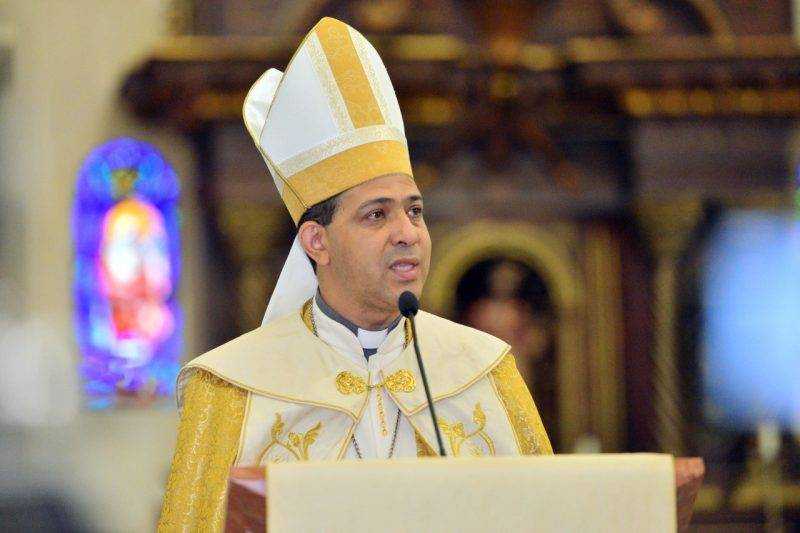 Obispo dice intereses impiden mejor nación