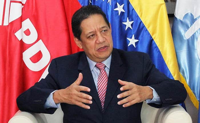 EE.UU. revoca visa a primo de Hugo Chávez
