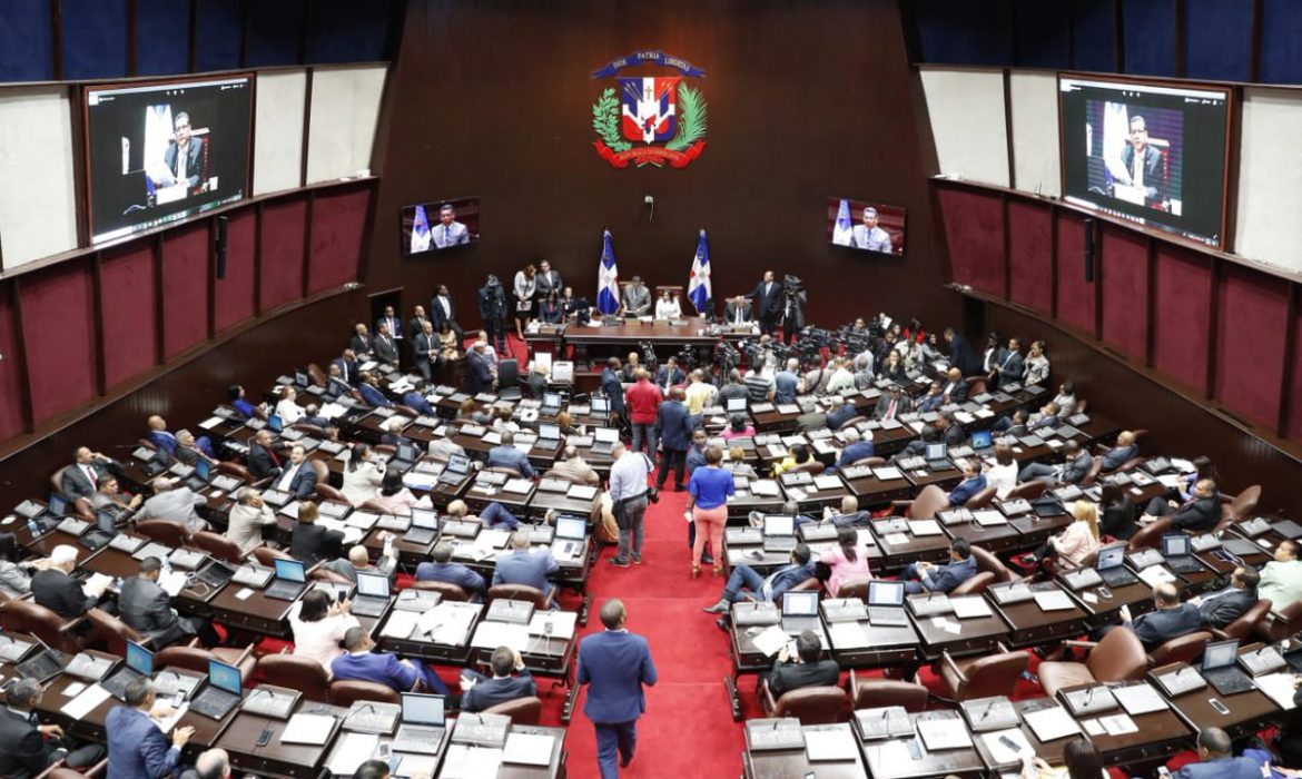 Diputados aprueban proyecto Ley de Partidos