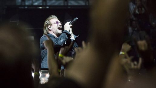 U2 cancela concierto en Berlín después de que Bono perdió su voz