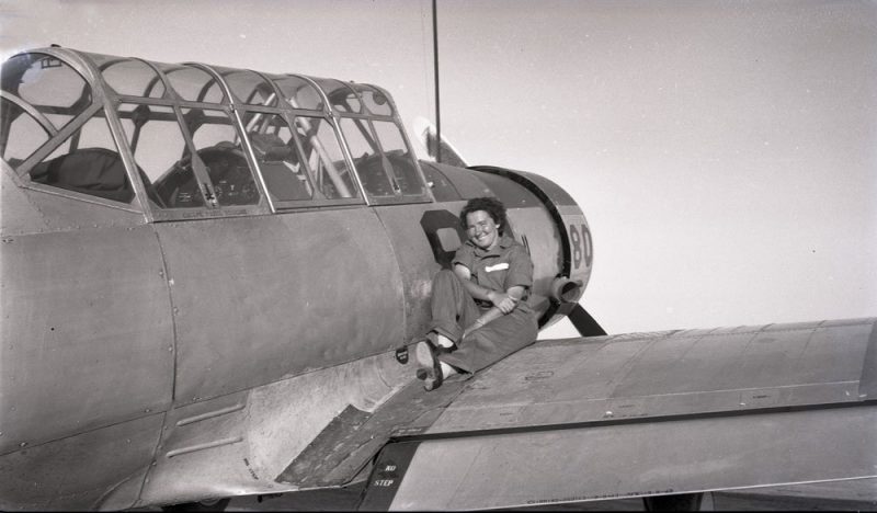 Mujer piloto de la segunda guerra mundial recibe reconocimiento