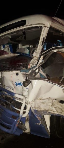 -Al menos dos muertos y varias personas resultaron heridos durante un accidente que ocurrió la noche de hoy frente a la bomba Aurora en Yaguate, San Cristóbal.