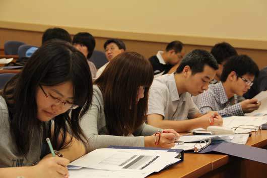 FBI advierte sobre estafa contra chinos con visa de estudiante