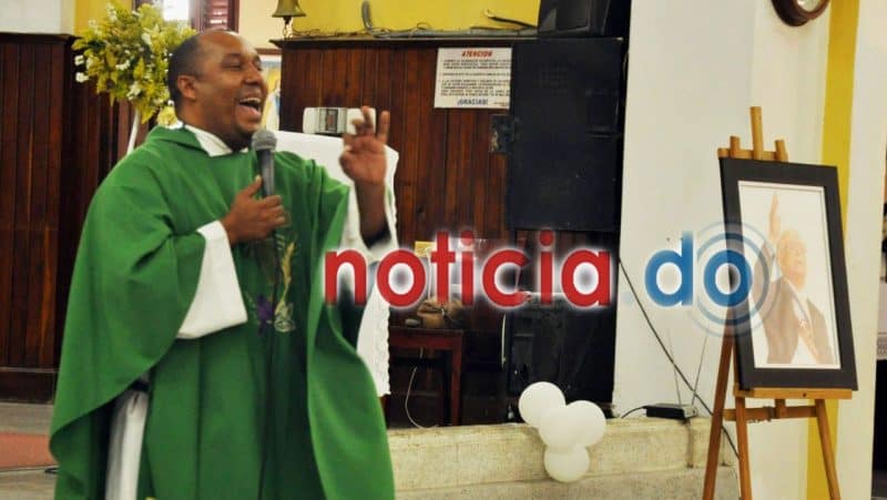 Sacerdote llama a cerrar el camino malo durante misa de Balaguer