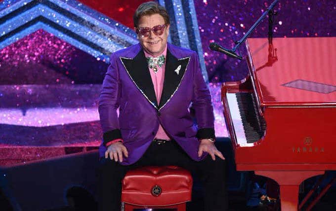 Elton John gana Oscar por la canción ‘Rocketman’