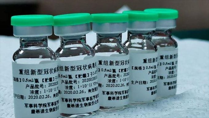 China aprueba vacuna contra coronavirus para ensayos clínicos