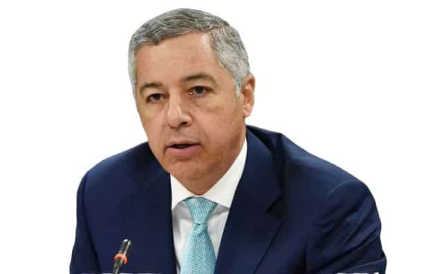 Ministro de Hacienda Donald Guerrero
