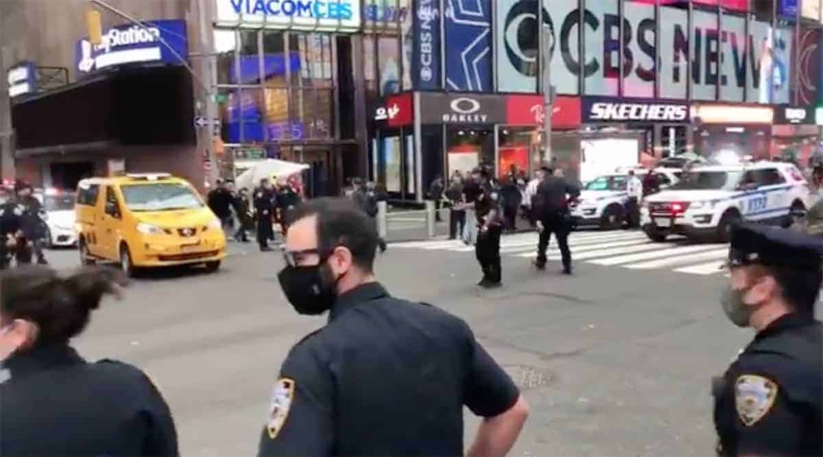 dos heridos por disparos en times square nueva york