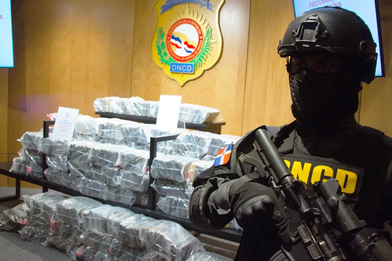 DNCD ocupa otros 409 paquetes de cocaína