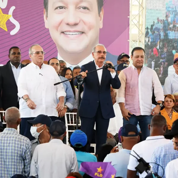 PLD juramenta 22 mil nuevos miembros en San Juan