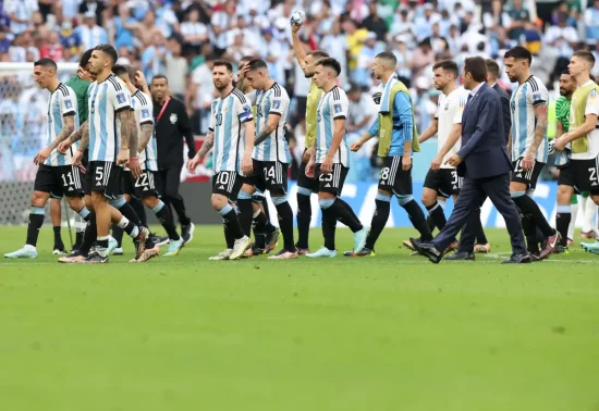 "Tenemos que levantarnos", dice director técnico argentino Scaloni