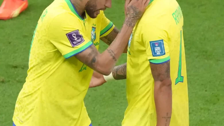 Descartan a brasileños Neymar y Danilo de fase de grupos de Copa Mundial