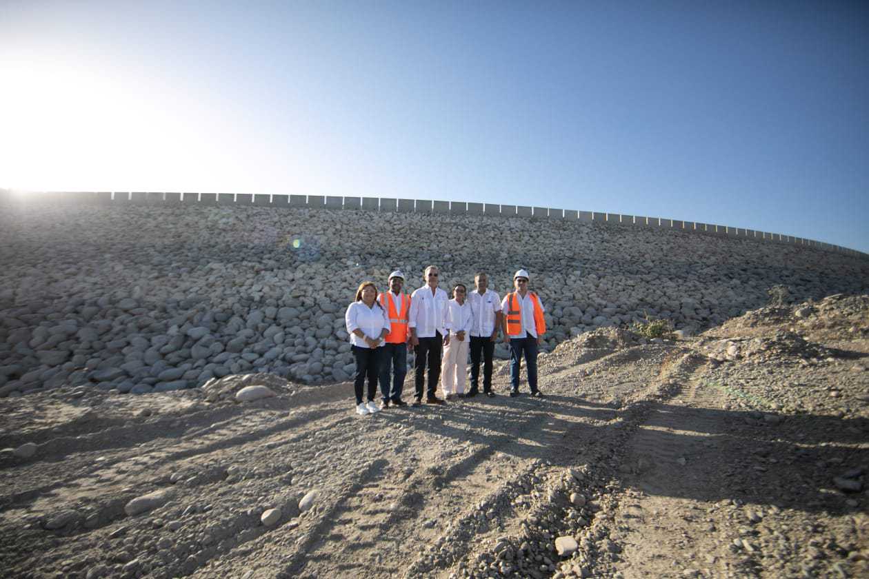 El presidente Luis Abinader anunció que la presa de Monte Grande estaría lista el mes de julio, de acuerdo cómo se lo aseguraron los contratistas,
