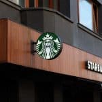 Laxman Narasimhan toma posesión como CEO de Starbucks