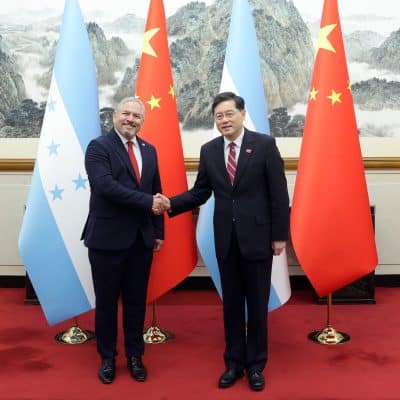 China y Honduras establecen relaciones diplomáticas