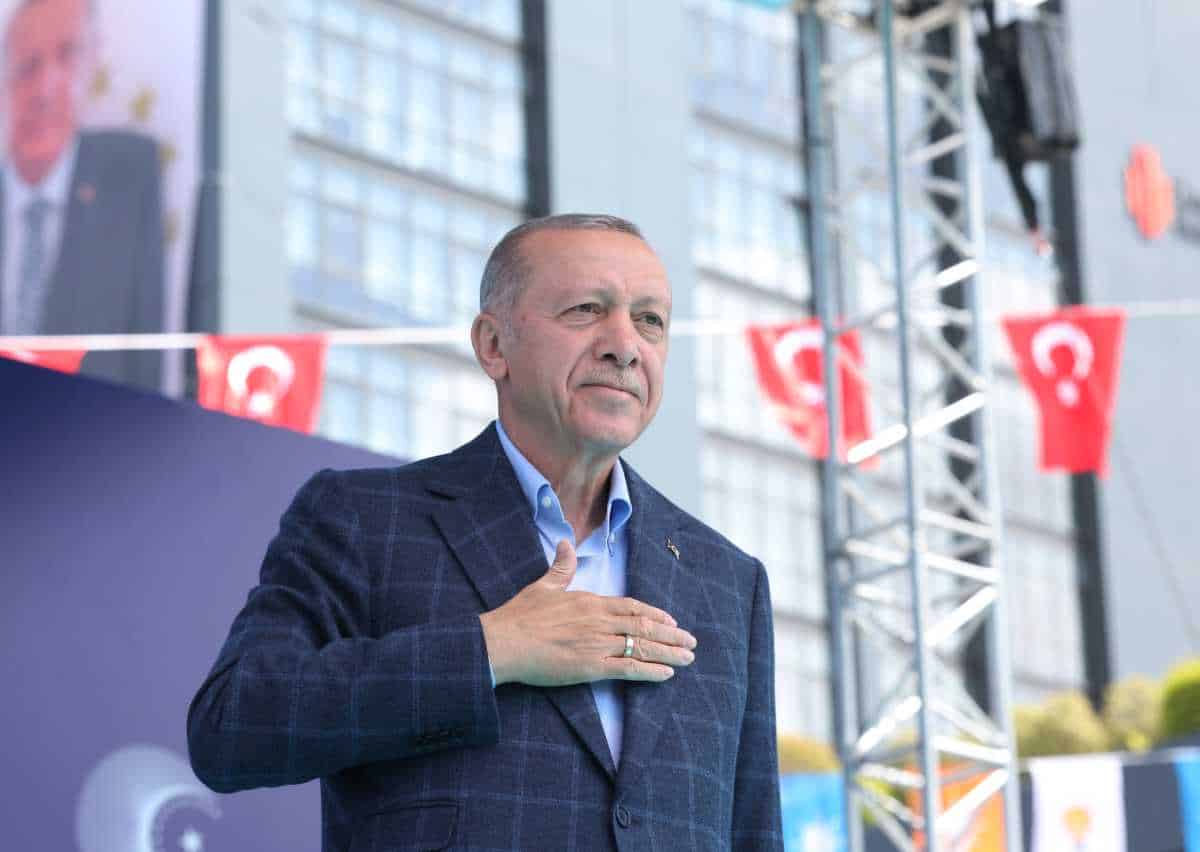 Erdogan lidera primera ronda: Elecciones Turquía