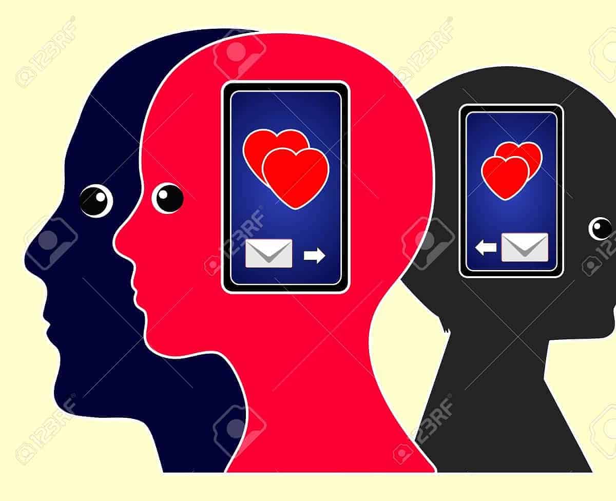 celulares intercambiando mensajes