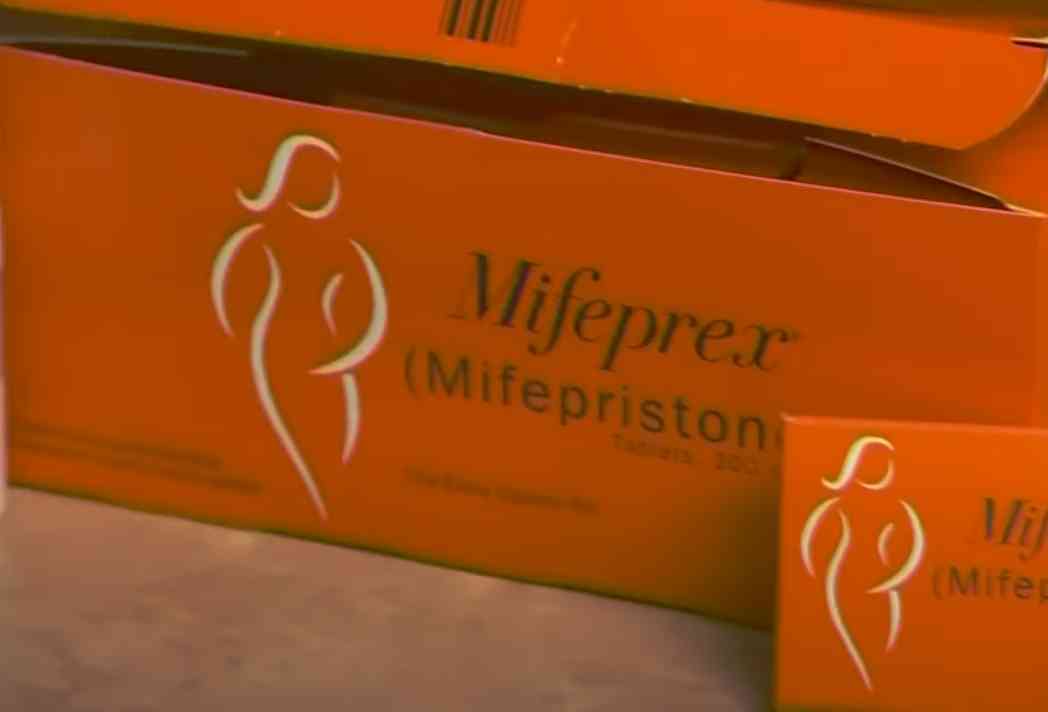 Se intensifica disputa legal por píldora abortiva mifepristona