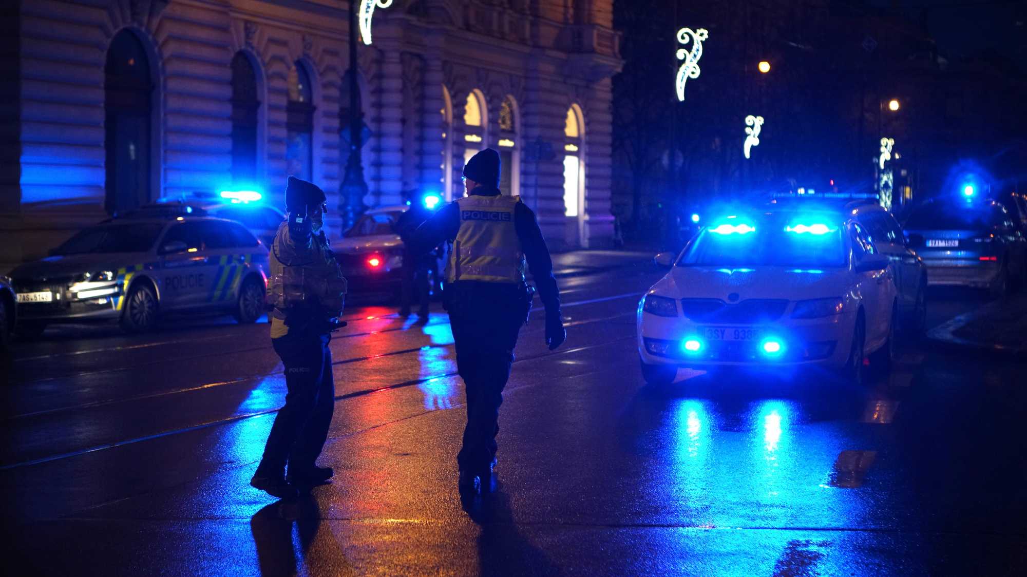 Identifican a 11 víctimas tiroteo universidad de Praga