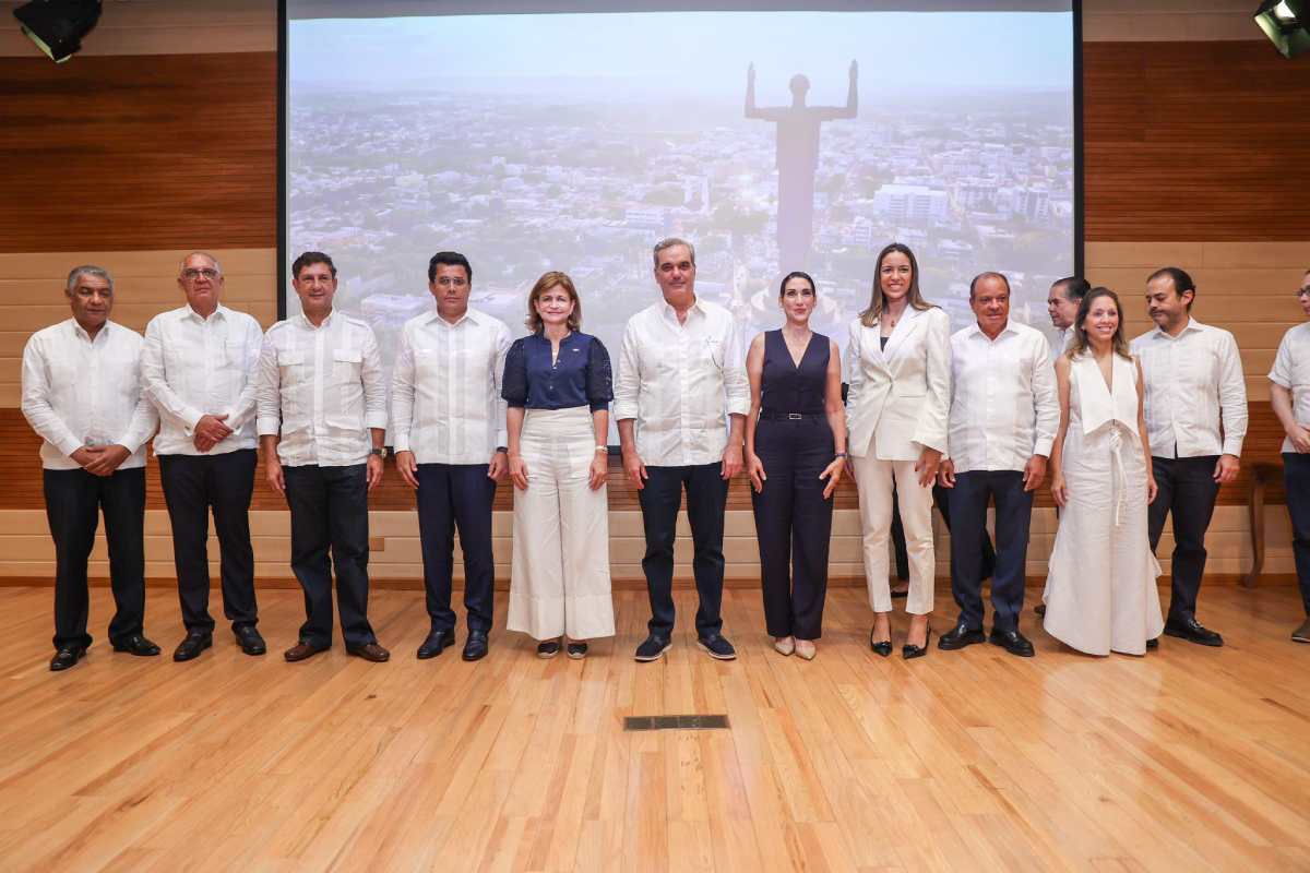 Santiago impulsa el turismo con innovadoras estrategias y alianzas público-privadas
