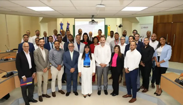 USAID y PUCMM potencian la modernización del sector eléctrico dominicano