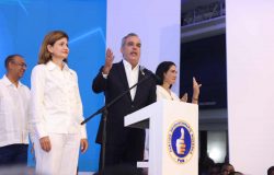 Oficializan reelección de Abinader en comicios presidenciales de República Dominicana