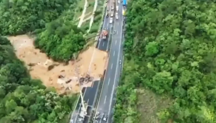 derrunbe carretera en Guangdong