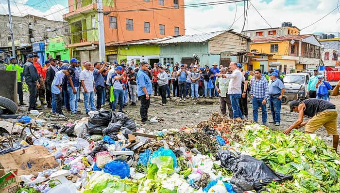 ¿Transformación del Hospedaje Yaque?: Alcalde Ulises Rodríguez lidera operativo de limpieza