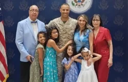 Marine EEUU pone en retiro a dominicano con rango de mayor en Dubái