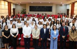 Graduación Academia para Mujeres Emprendedoras (AWE) en RD