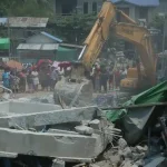 MYANMAR-MANDALAY-TERREMOTO-RESCATE