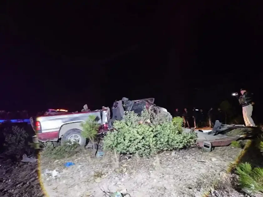 Al menos 11 indígenas rarámuris fallecen tras accidente en norte de México