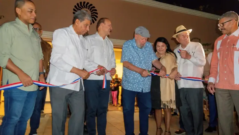 Casa de Ecoteatro del Jardín Botánico honra a Freddy Ginebra