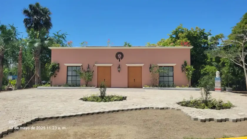 Casa de Ecoteatro del Jardín Botánico honra a Freddy Ginebra