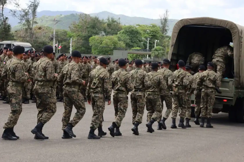 Ejército dominicano despliega 800 soldados