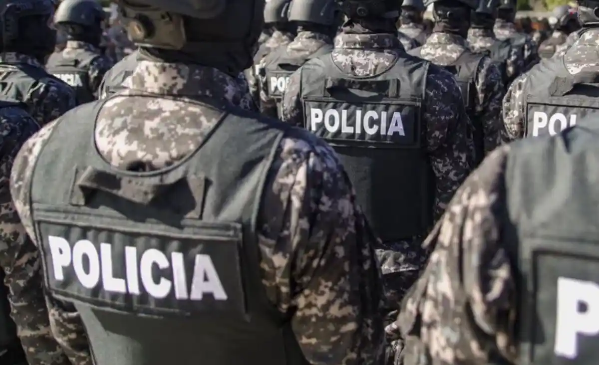 Quíntuple homicidio en Dajabón ligado a drogas: Policía tras autores
